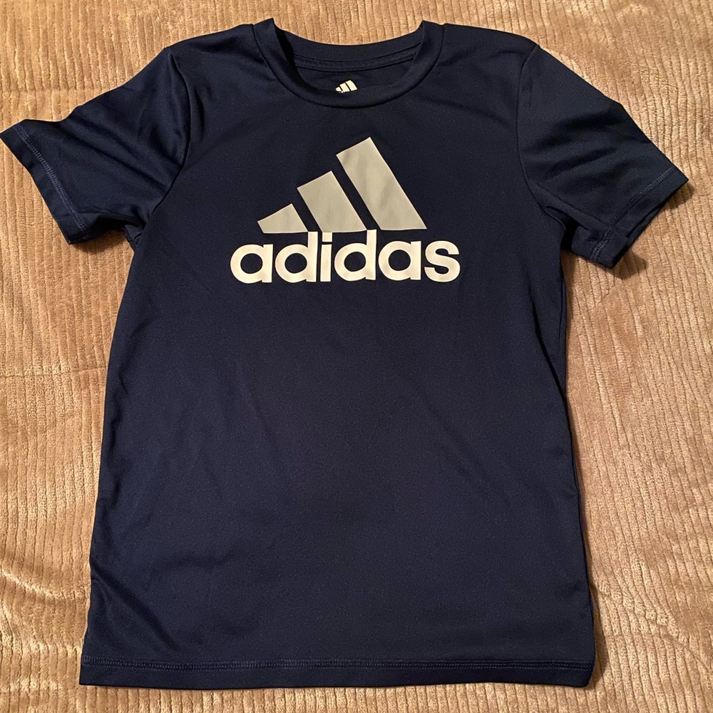 Adidas Boys SS Shirt Sz 7X Navy & Gray